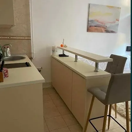 Casa Del Mar Hotel *